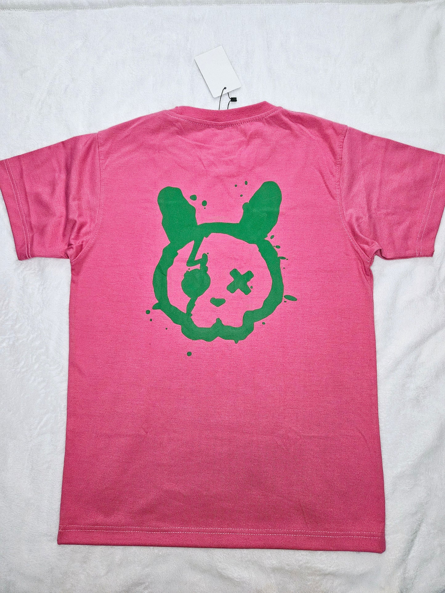 Pink short set with green ambitious bunny